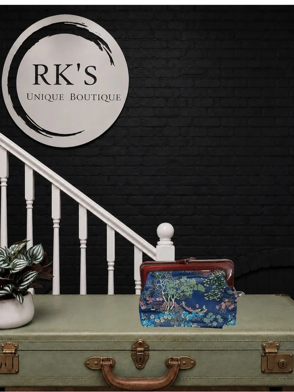 Vintage Silk Brocade Kiss-Lock Clutch Purse Blue Floral